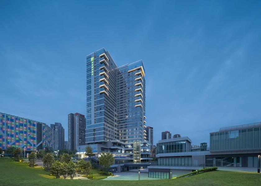  Chongqing Exterior Detail
