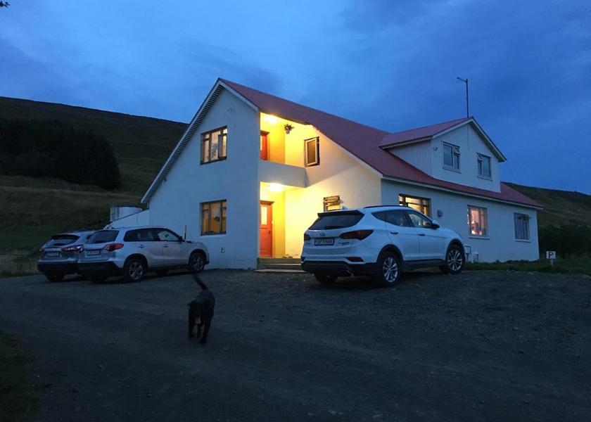 Northeast Region Laugar Parking