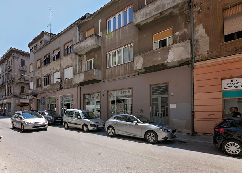 Istria (county) Pula Facade