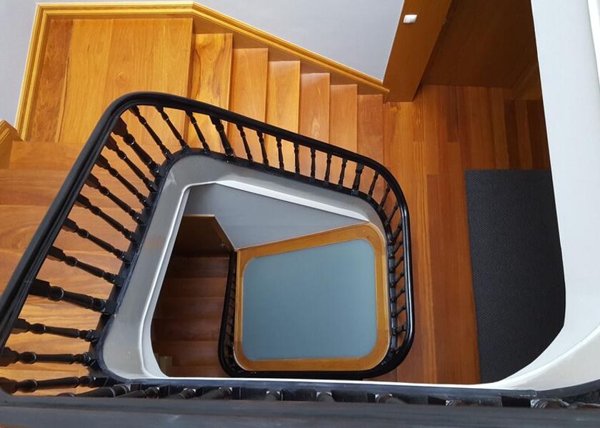 Porto Porto Staircase