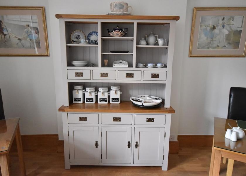 England Wimborne Dining Area