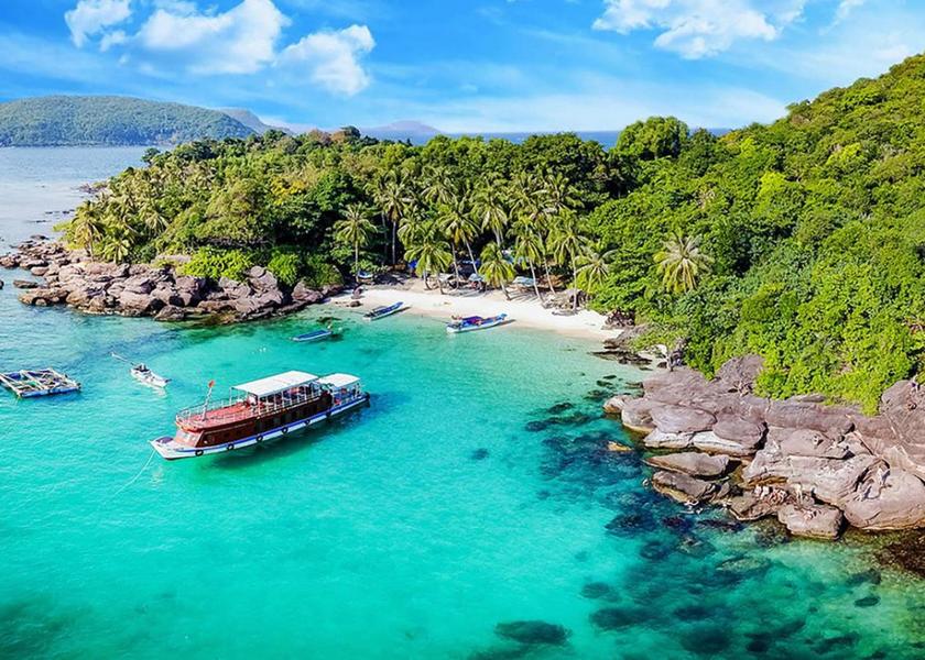 Ho Chi Minh Municipality Con Son Beach