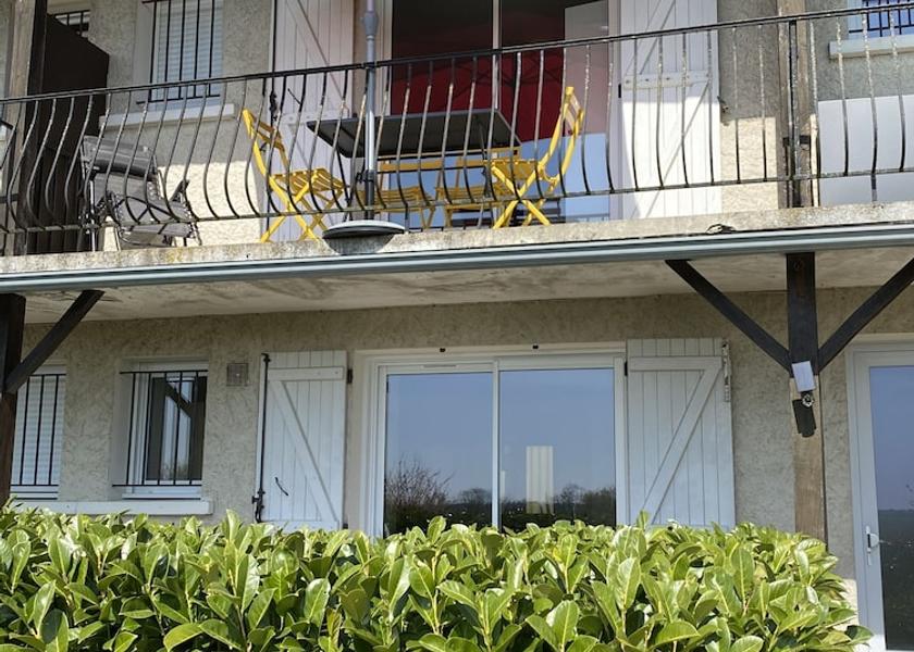 Occitanie Cazaubon Exterior Detail