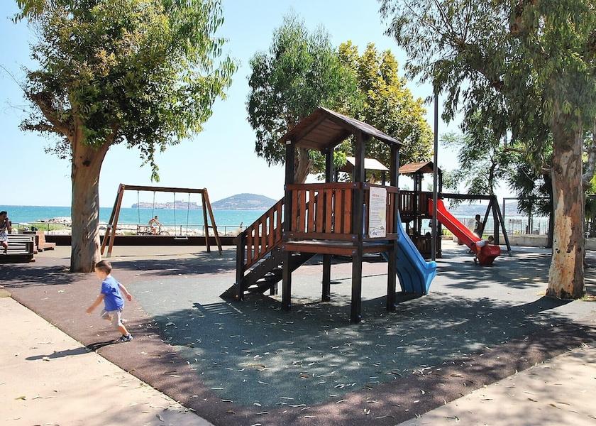 Lazio Formia Exterior Detail