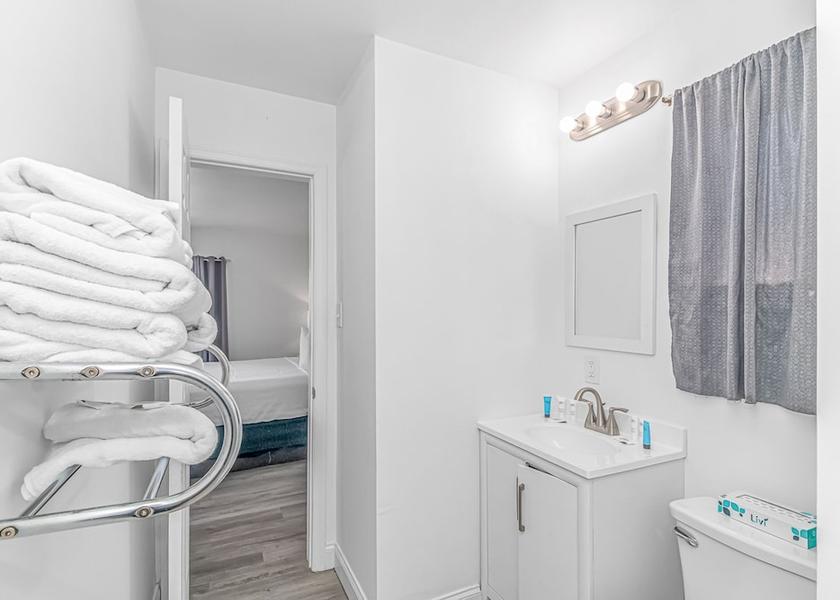 South Carolina Myrtle Beach Bathroom