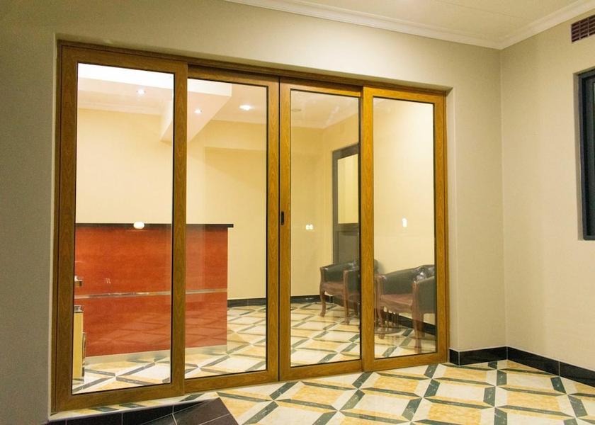  Blantyre Interior Entrance