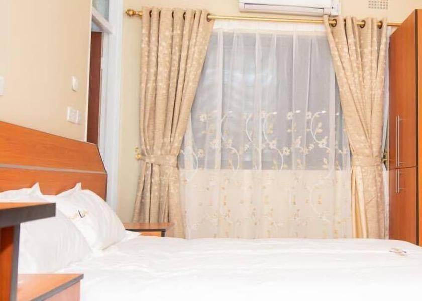  Blantyre Room
