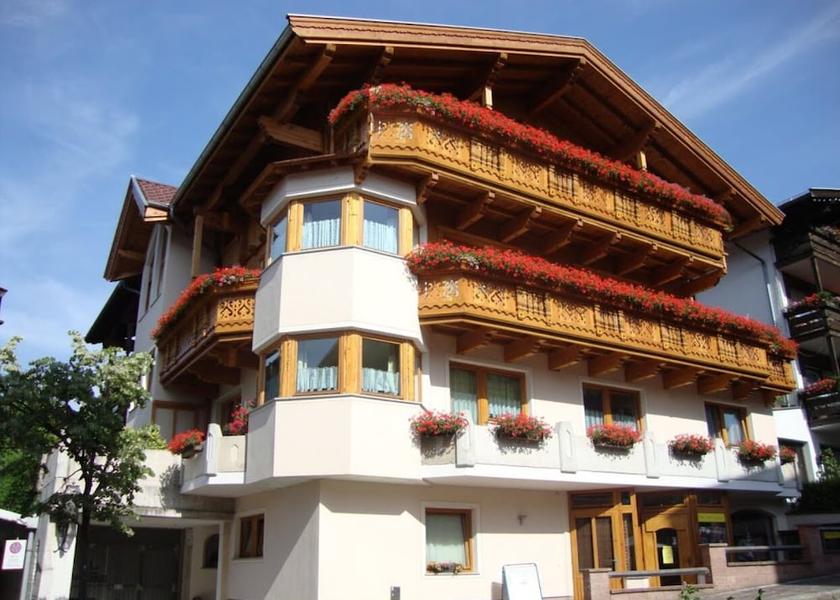 Tirol Reith im Alpbachtal Facade