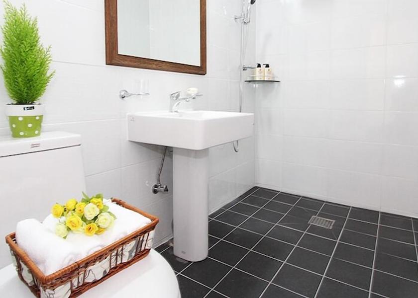 South Gyeongsang Namhae Bathroom