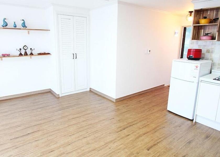 South Gyeongsang Namhae Room