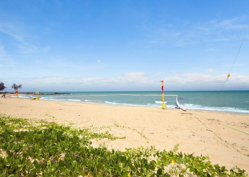 Queensland Cairns Beach