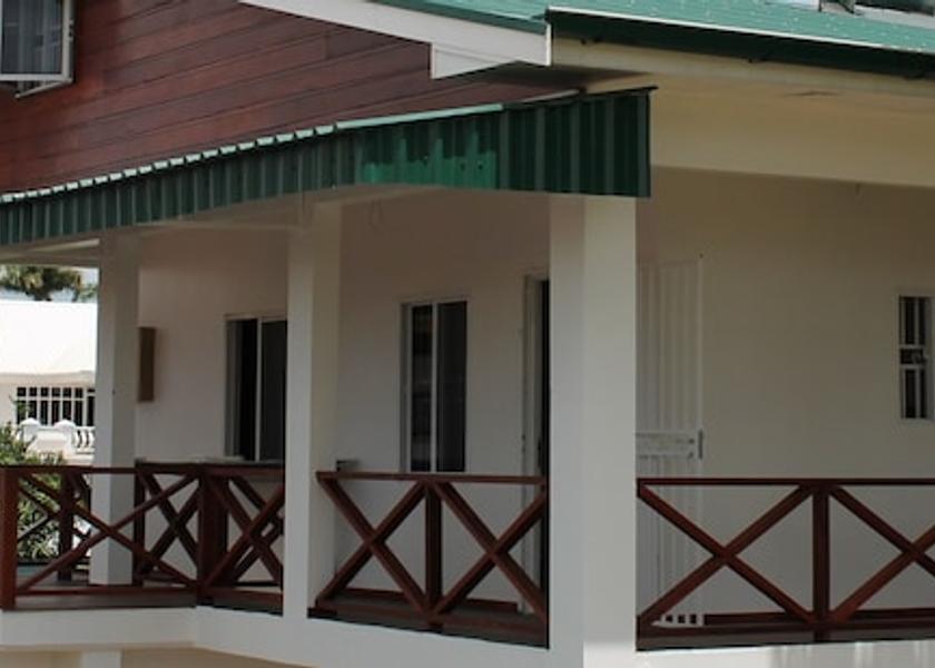  Paramaribo Facade