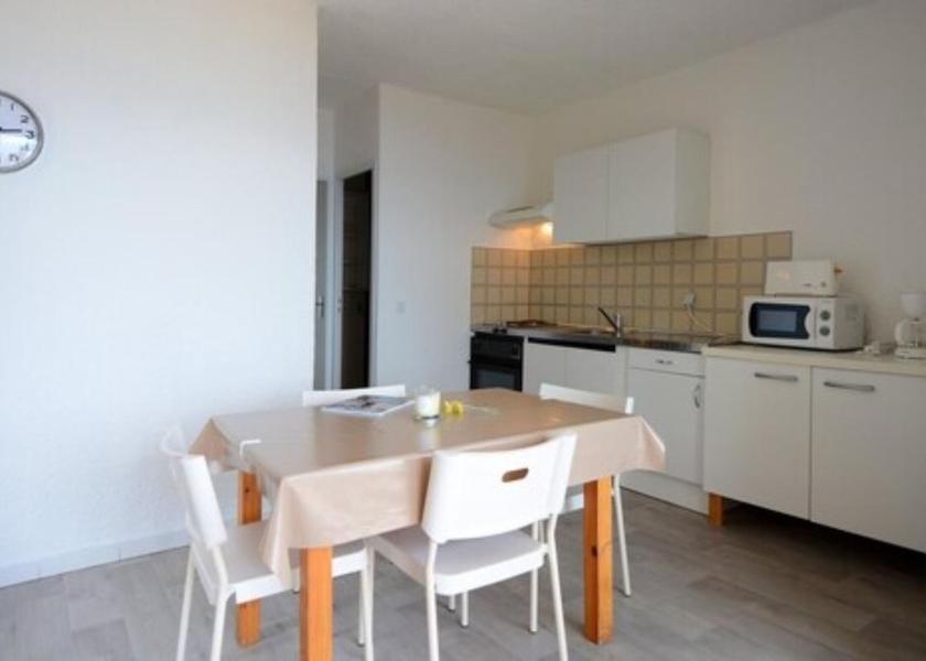 Corsica Cargese In-Room Dining