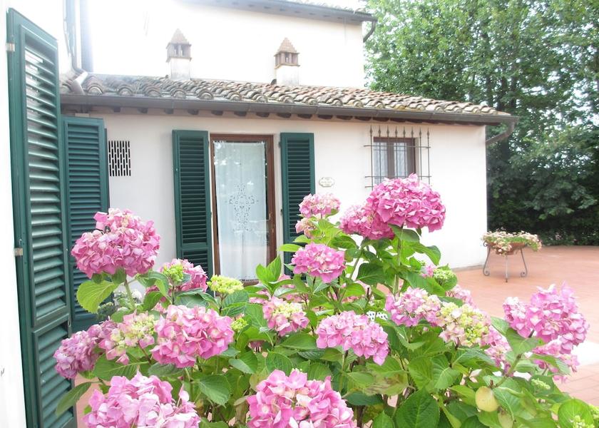 Tuscany Castelfiorentino Exterior Detail