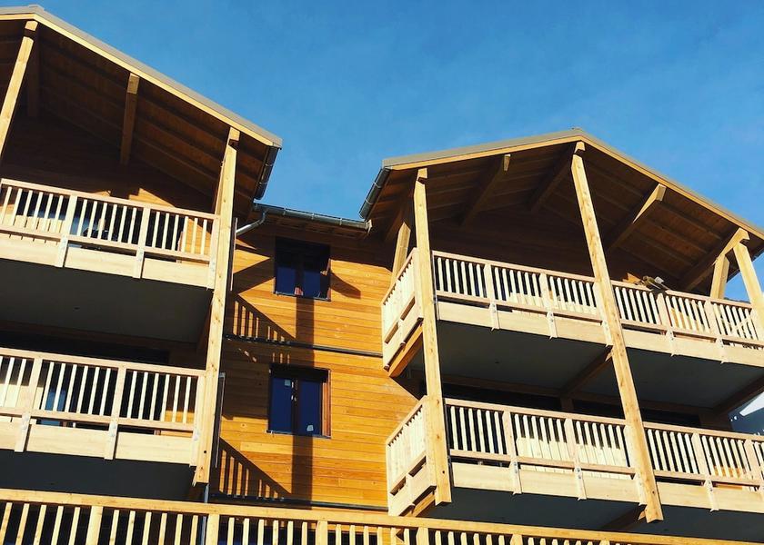 Provence - Alpes - Cote d'Azur Monetier-les-Bains Facade