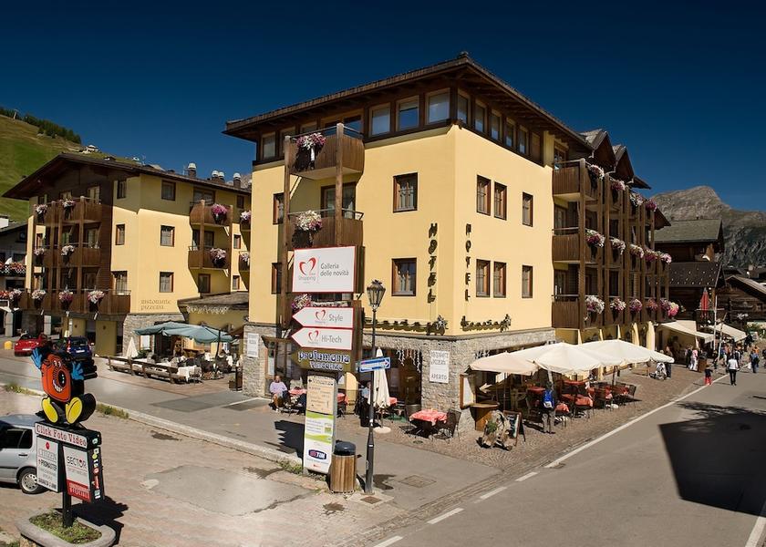 Lombardy Livigno Facade
