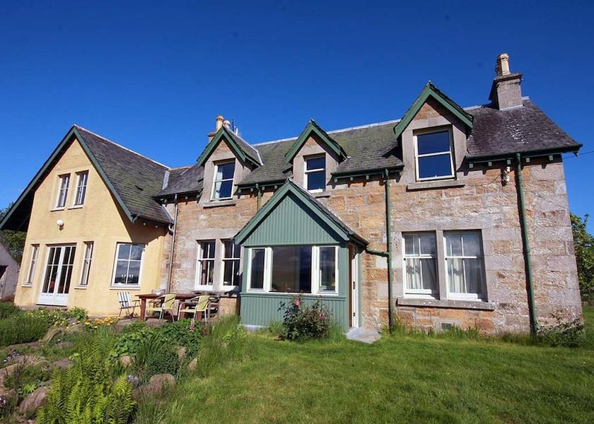 Scotland Dingwall Exterior Detail