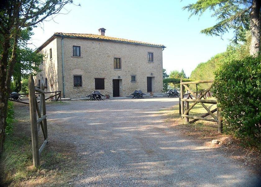 Tuscany Pomarance Exterior Detail