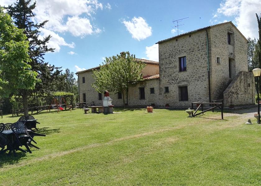Tuscany Pomarance Exterior Detail