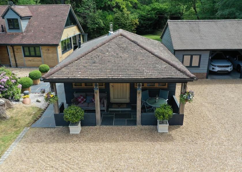 England Farnham Exterior Detail