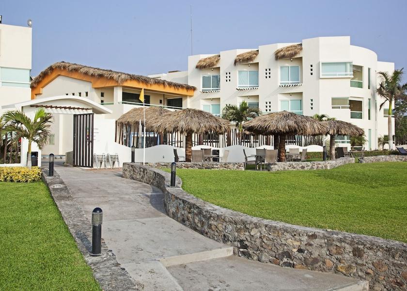 Veracruz Úrsulo Galván Exterior Detail