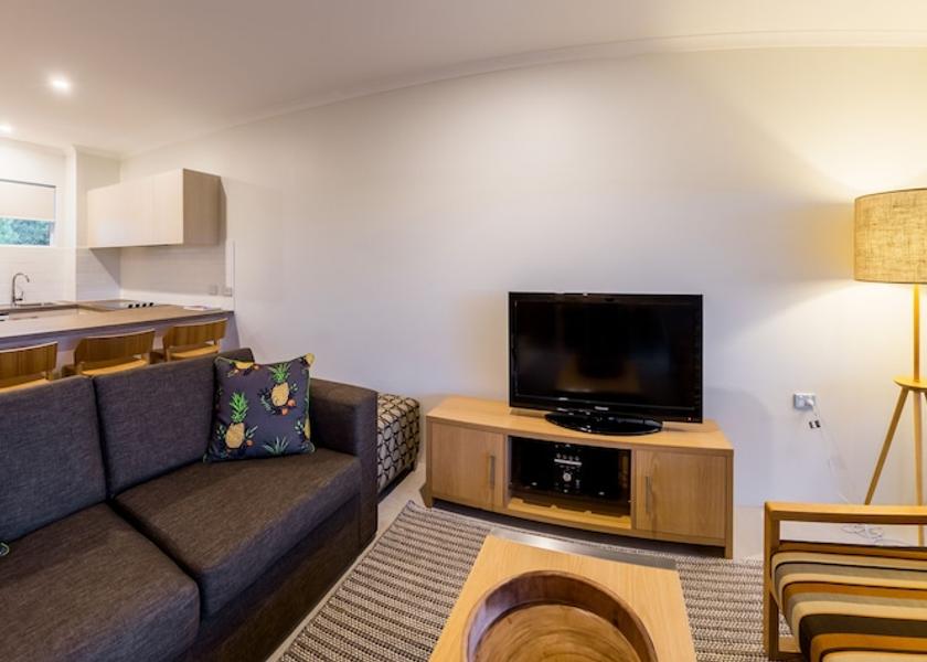 Queensland Palm Cove Interior Entrance