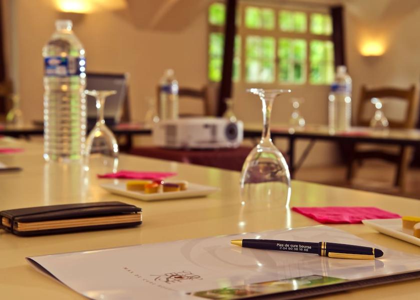 Provence-Alpes-Côte d'Azur L'Isle-sur-la-Sorgue Meeting facility