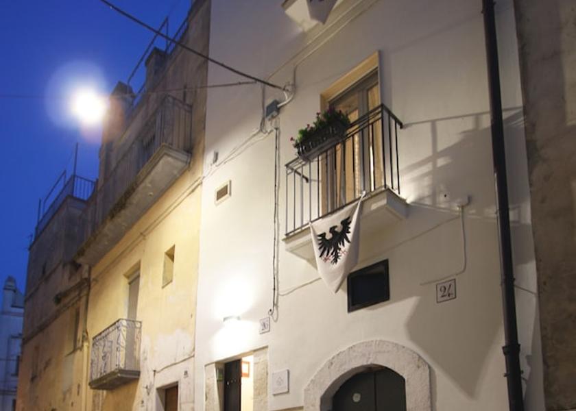 Puglia Altamura Exterior Detail