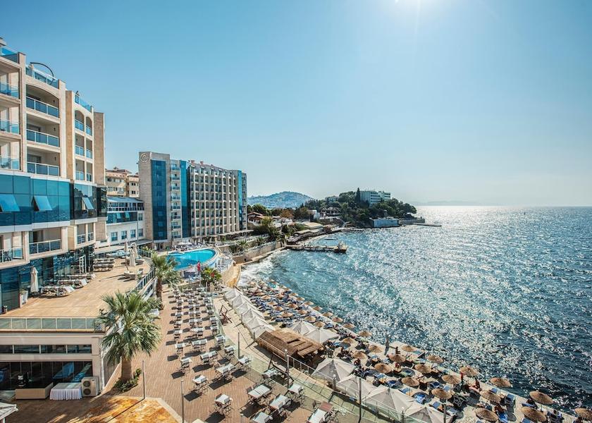 Aydin Kuşadası Pool