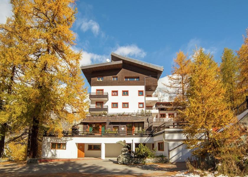 Valle d'Aosta Valtournenche Exterior Detail