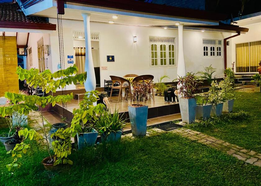 Western Province Seeduwa - Katunayake Hotel Exterior