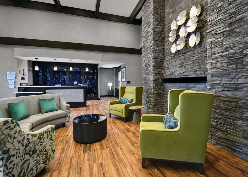 Pennsylvania Warrington Lobby