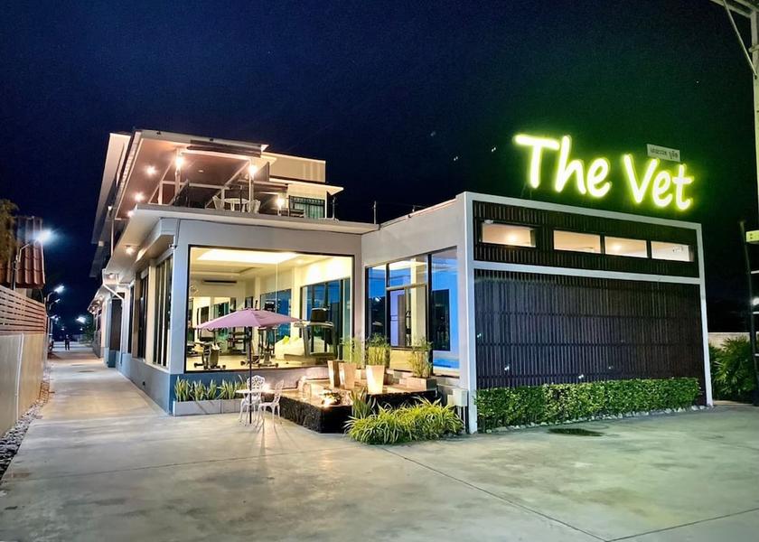 Chiang Mai Province San Kamphaeng Property Grounds