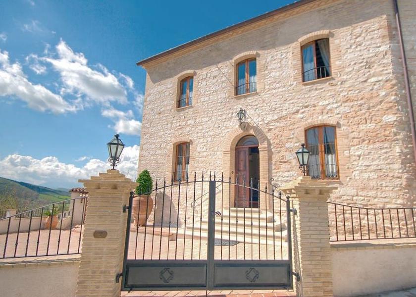 Marche Sassoferrato Front of property