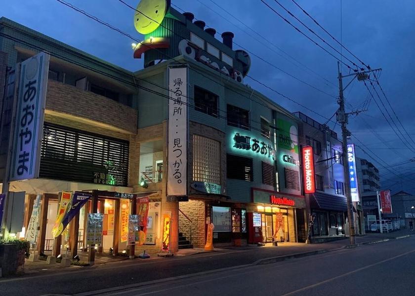 Fukuoka Chikushino Exterior Detail