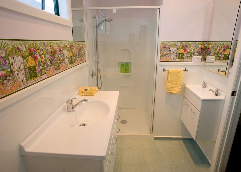  Napier Bathroom