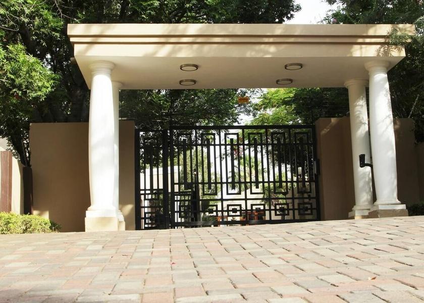 North West Rustenburg Entrance
