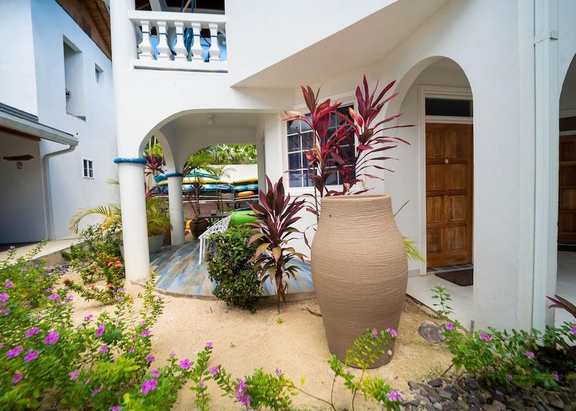 Westmoreland Negril Exterior Detail