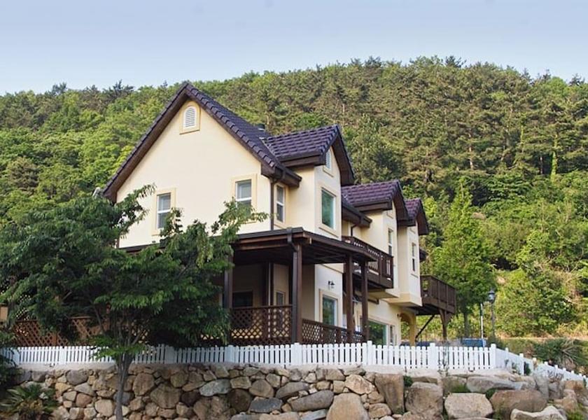 South Gyeongsang Namhae Exterior Detail