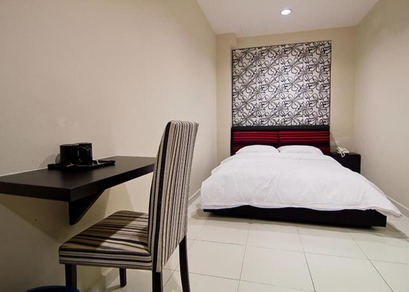Johor Kluang Room