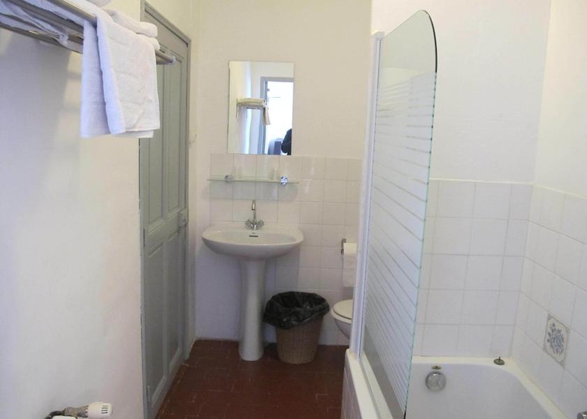Provence - Alpes - Cote d'Azur Bedoin Bathroom