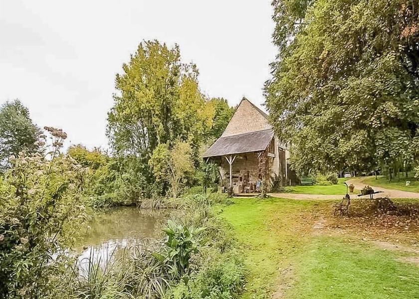 Centre - Loire Valley Nouatre Exterior Detail
