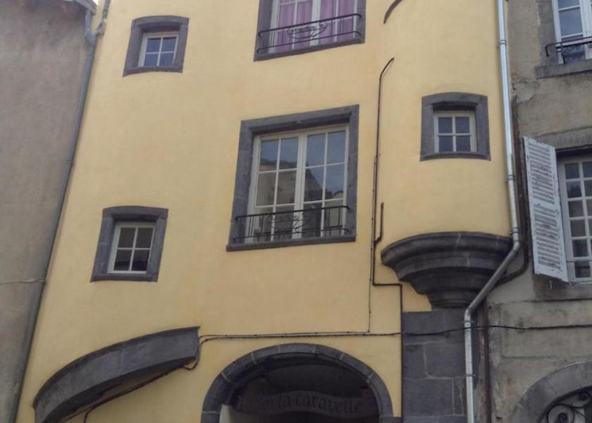 Auvergne-Rhone-Alpes Riom Exterior Detail