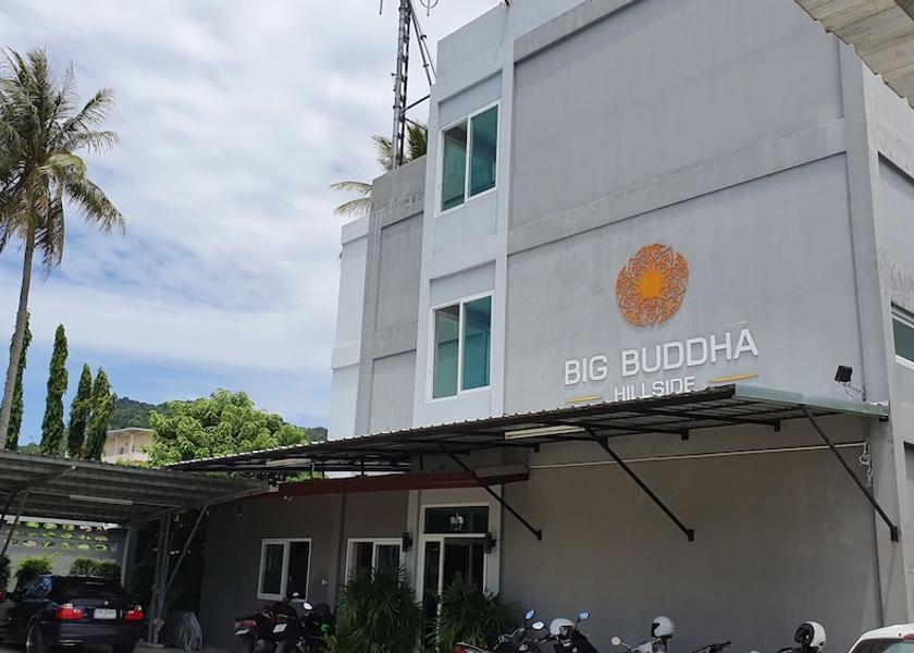 Phuket Province Chalong Entrance