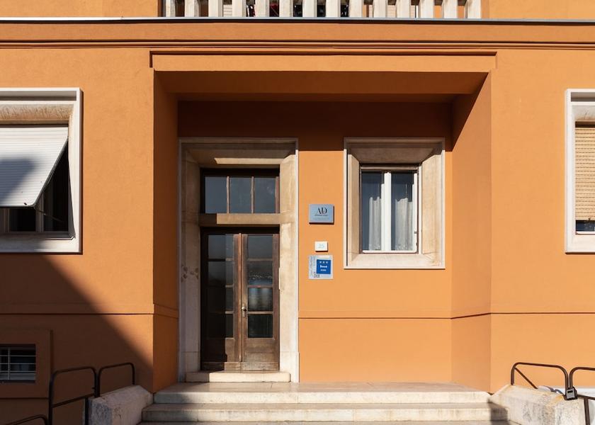 Istria (county) Pula Facade