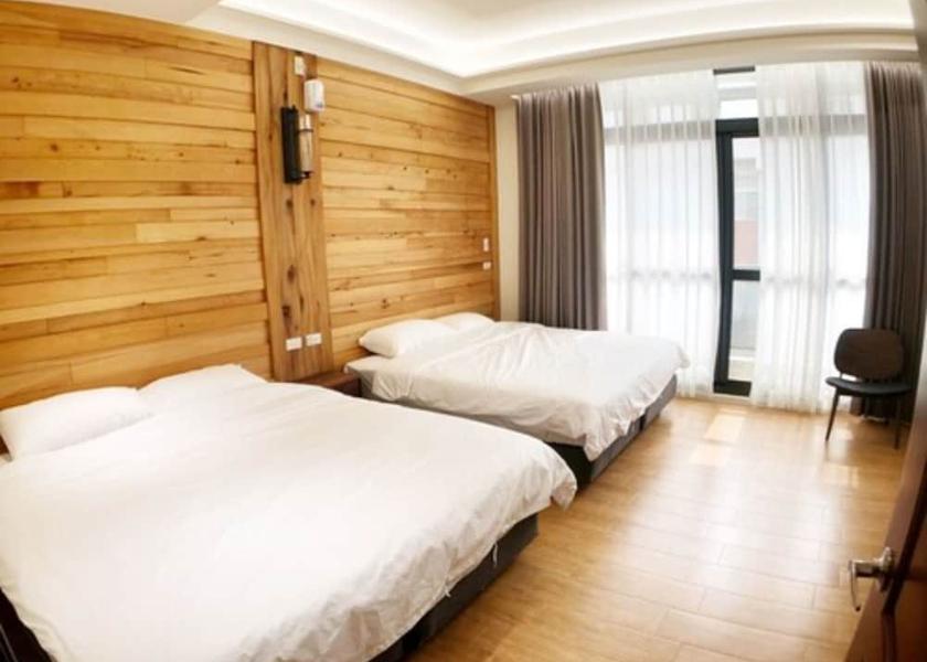 Chiayi County Zhuqi Room
