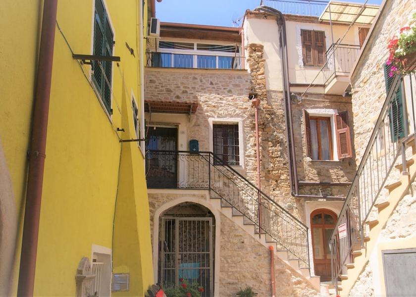 Liguria Costarainera Primary image
