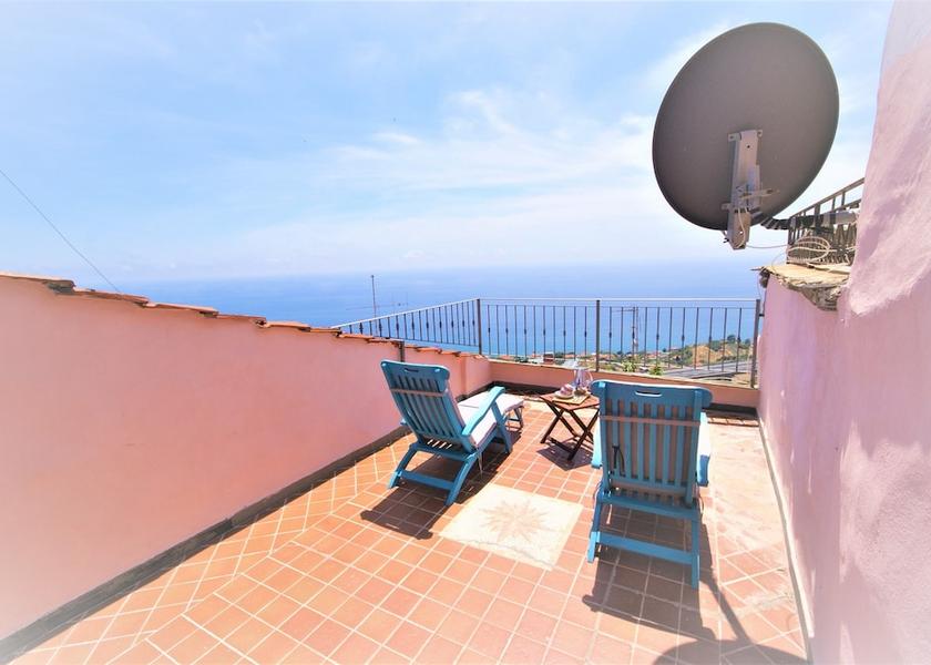 Liguria Costarainera Terrace