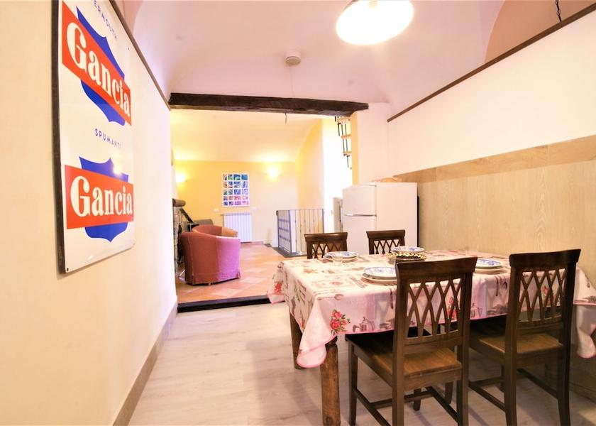 Liguria Costarainera Kitchen