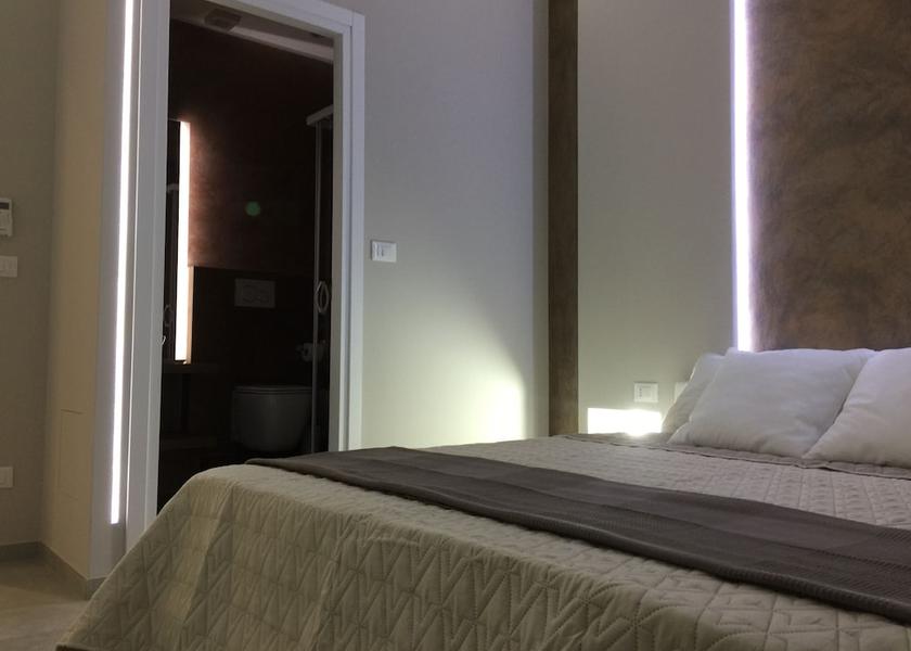 Piedmont Turin Room